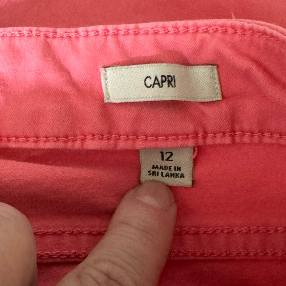 CK Coral Capris - 12 - Picture 2 of 5